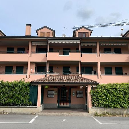 Apartmán Bilocale A Lainate Lainhouse Exteriér fotografie