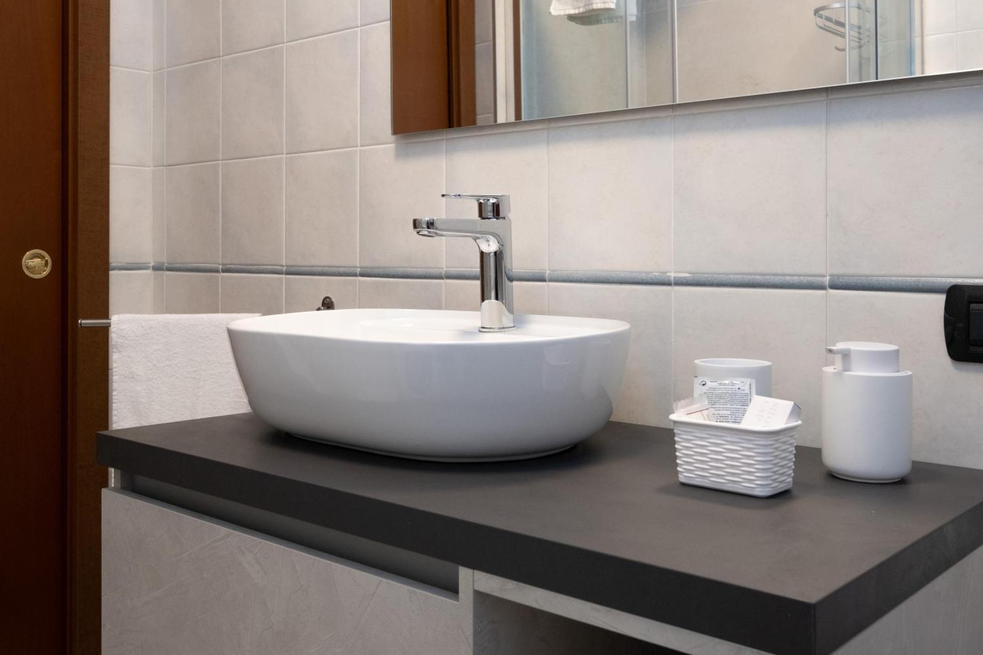Apartmán Bilocale A Lainate Lainhouse Exteriér fotografie