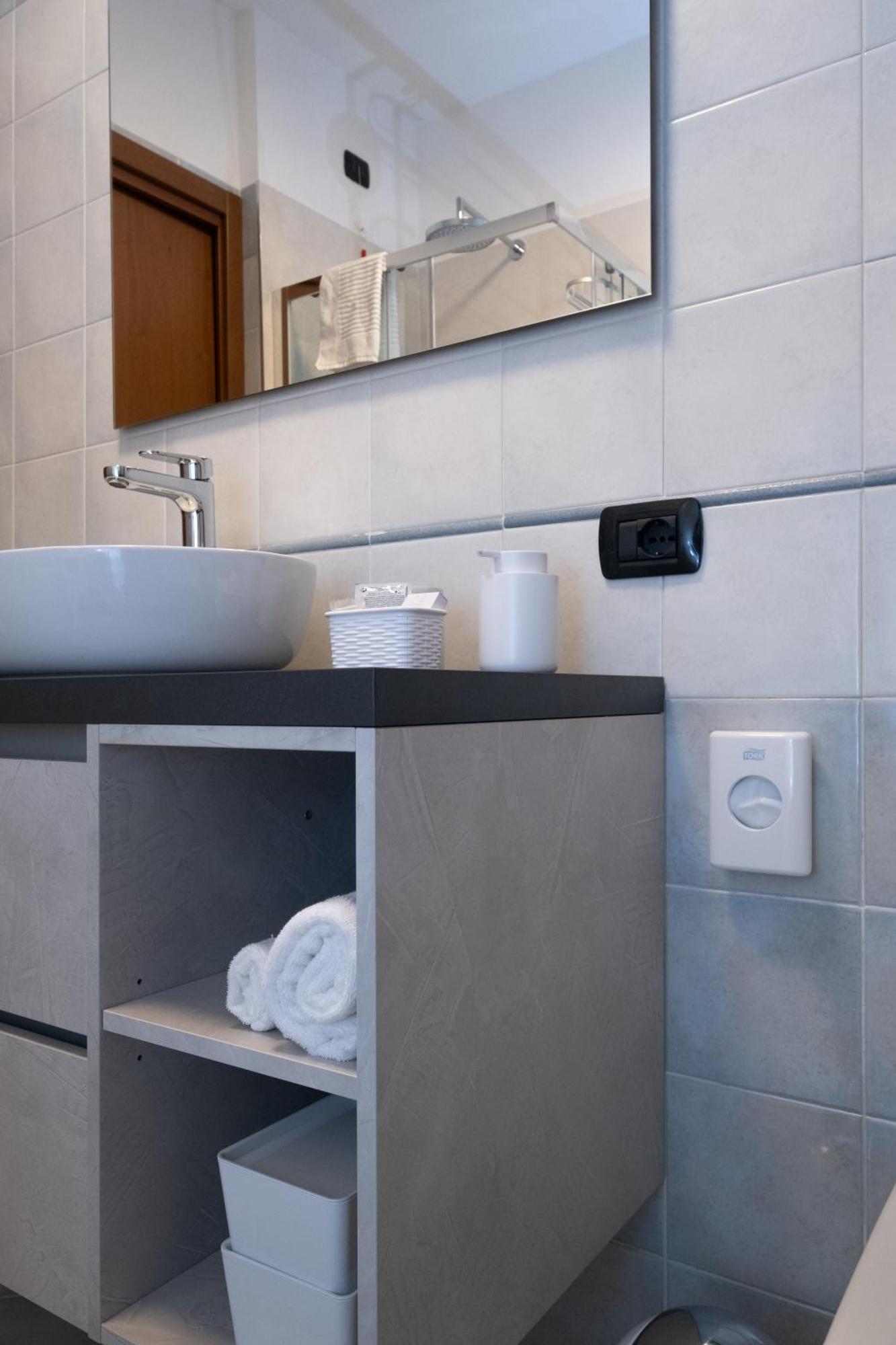 Apartmán Bilocale A Lainate Lainhouse Exteriér fotografie